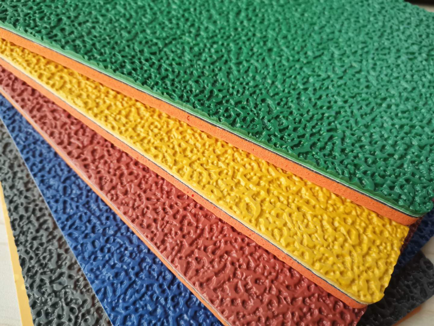 Outdoor Playground Vinyl Flooring Mat