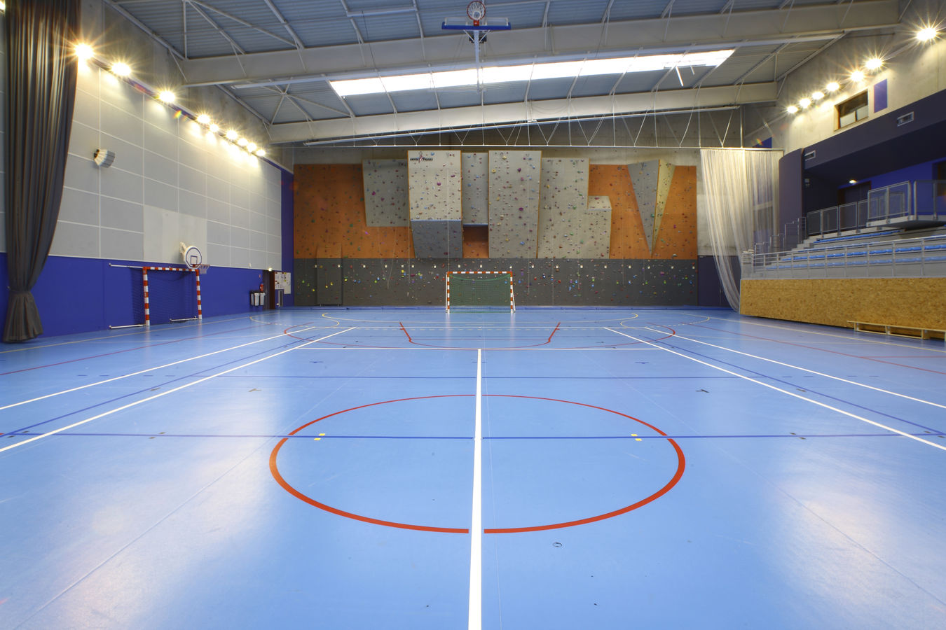 Rolled wood surface sport vinyl floor for basketball